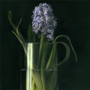 A glass vase with flowers in it