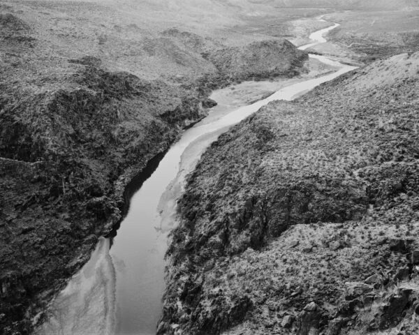 A river running through the middle of an area.