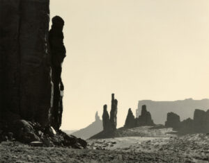 A black and white photo of some rocks