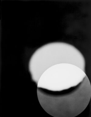 A black and white photo of some circles