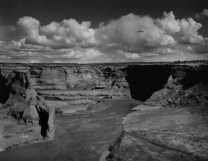 A black and white photo of the canyon.