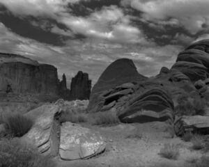 A black and white photo of some rocks