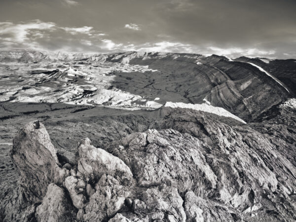 A black and white photo of some rocks