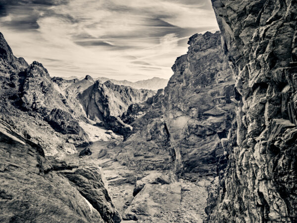 A black and white photo of some rocks