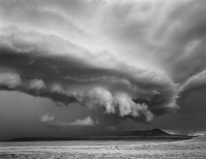 A black and white photo of a cloud formation
