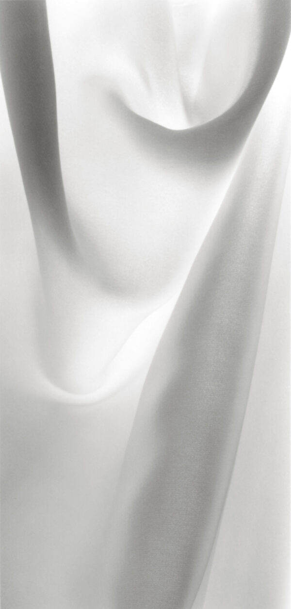 A white cloth with some folds and lines
