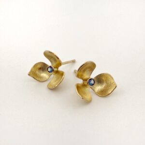 KARIN WORDEN. Golden Lilac Posts earrings